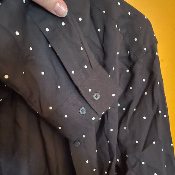 Uniqlo Black with White Polka Dot Dress Shirt (Size XL) - Picture 4 of 5